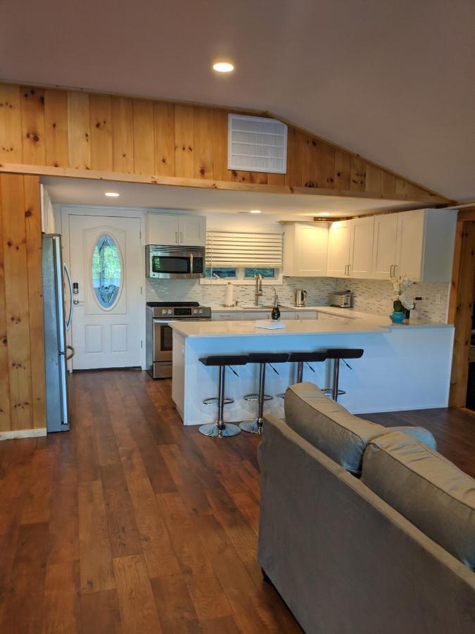 Panoramic Water Views , Cozy House In Henniker ,Nh Villa Exterior photo